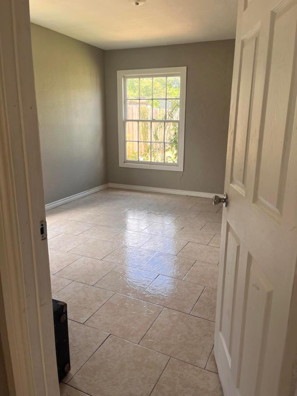 Cozy 2 Bed Retreat In Vibrant Beaumont, Tx
